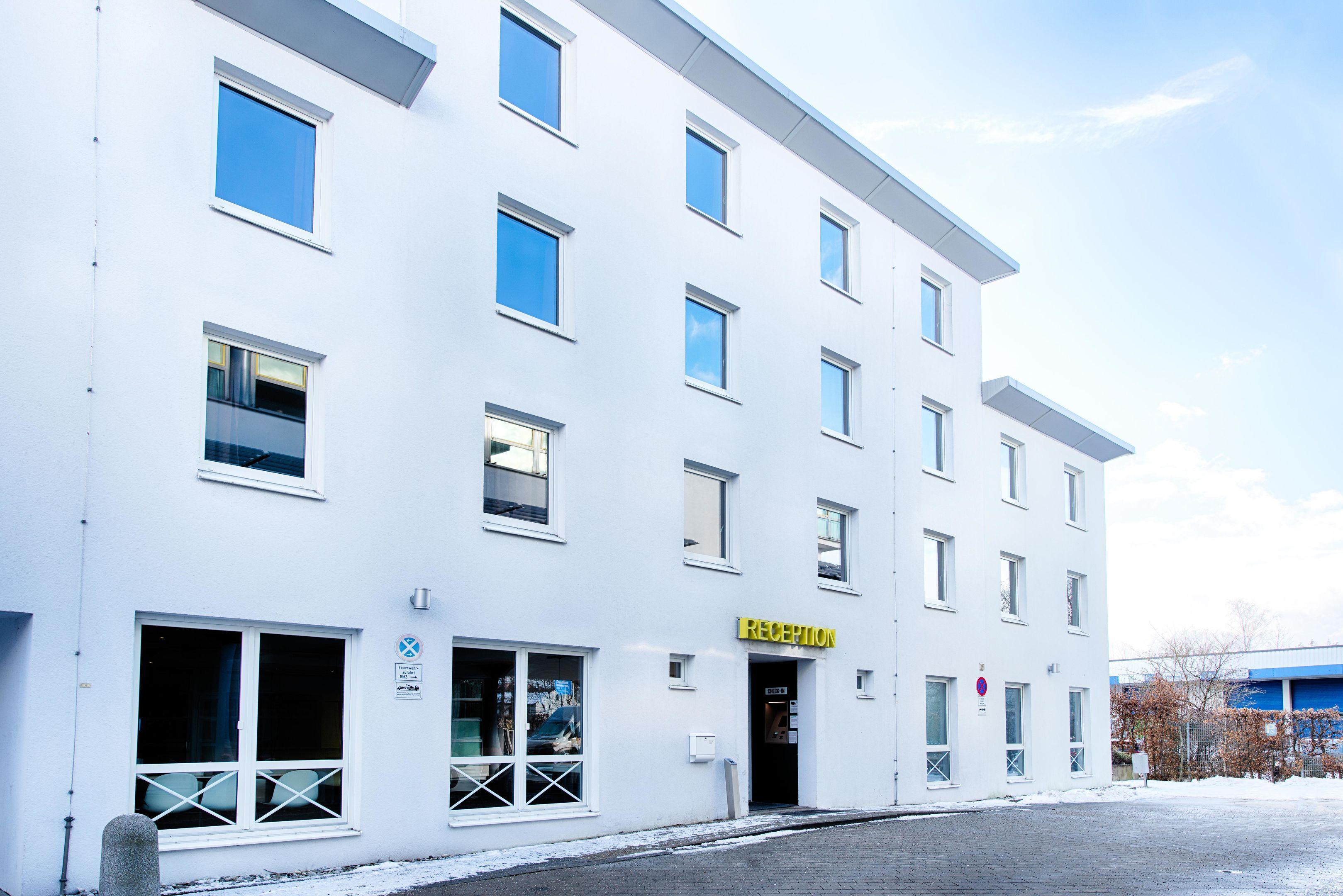 B&B Hotel Muenchen-Putzbrunn Extérieur photo