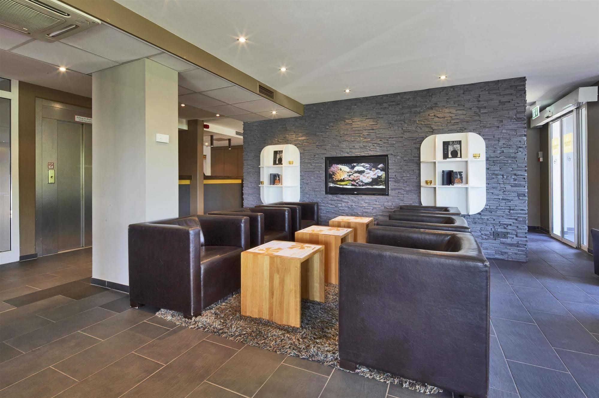 B&B Hotel Muenchen-Putzbrunn Extérieur photo