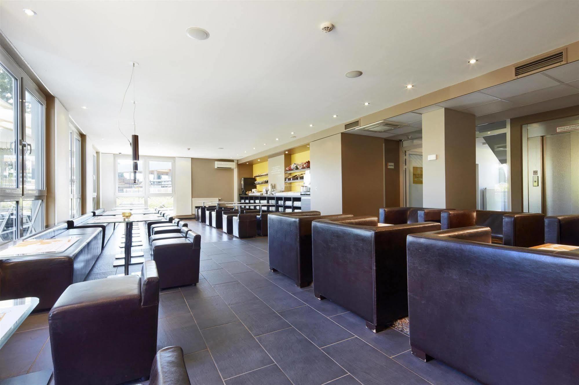 B&B Hotel Muenchen-Putzbrunn Extérieur photo