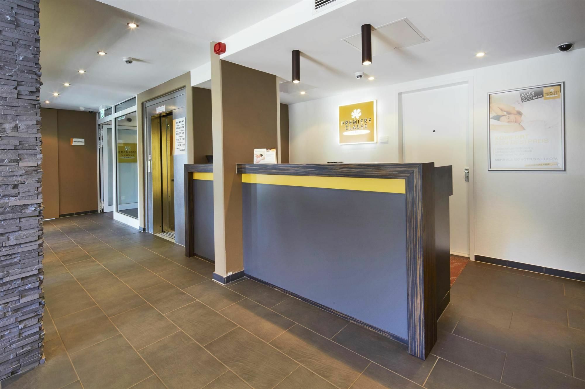 B&B Hotel Muenchen-Putzbrunn Extérieur photo